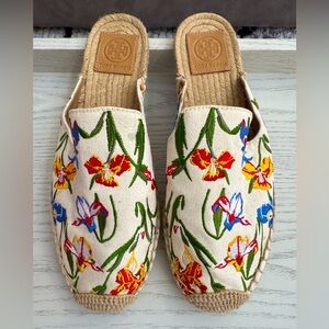 NWT! Tory Burch Floral Embroidered Espadrille Mule Size 8